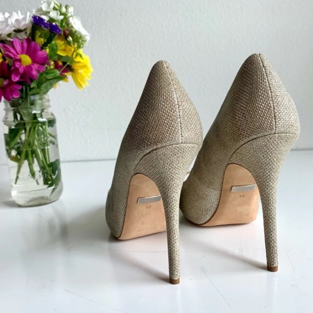 Badgley Mischka Gold glittery formal platform pumps size 10. Ponderosa model. - Picture 10 of 12